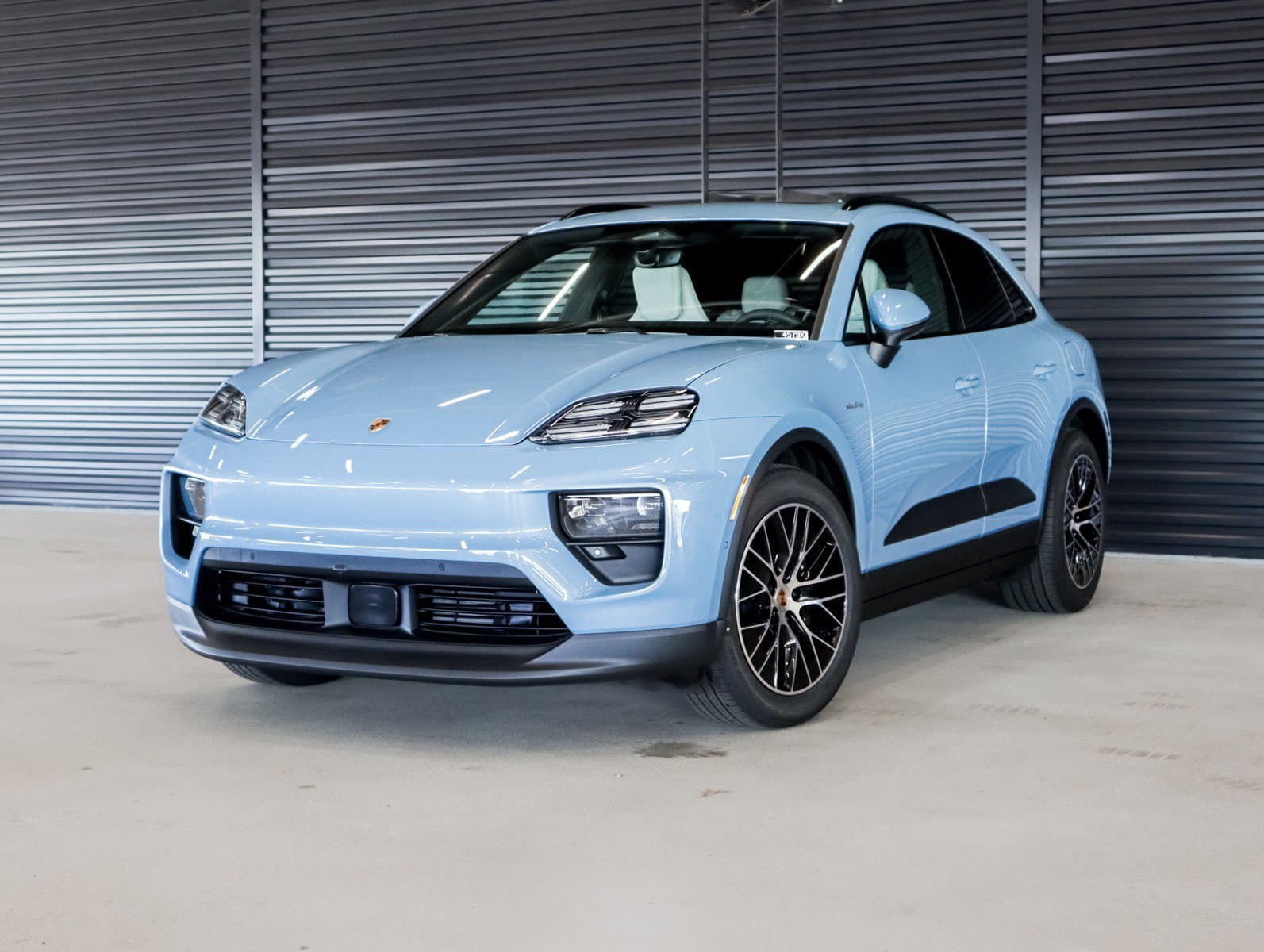 A brief look at Porsche’s Macan Electric