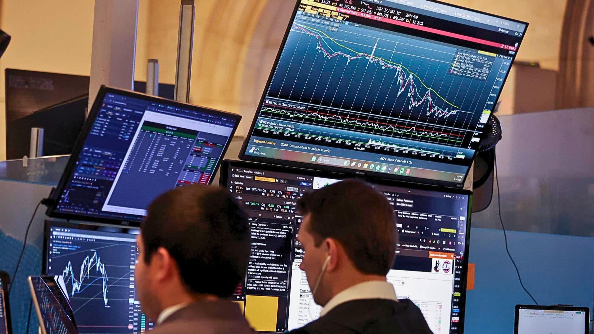 Wall Street Opens Higher as Investors Monitor U.S.-Iran Conflict